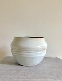 Simple Vessel Pottery 202//264